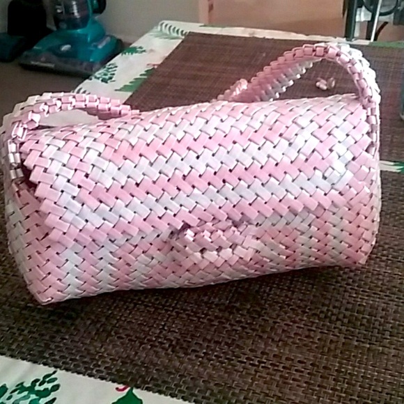 Handmade candy wrapper purse pink and white - Picture 4 of 7